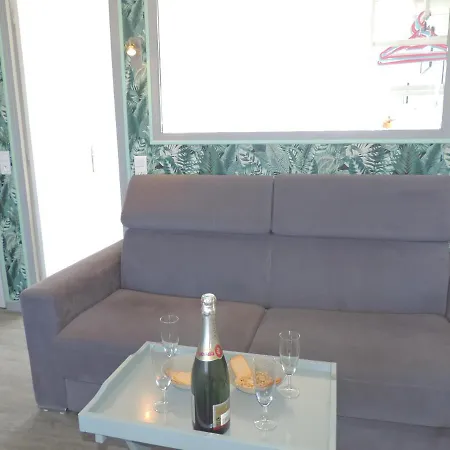 Apartment Esplanade Front De 113 1er Etage Lit Fait Wifi Taxe De Sejour Incluse