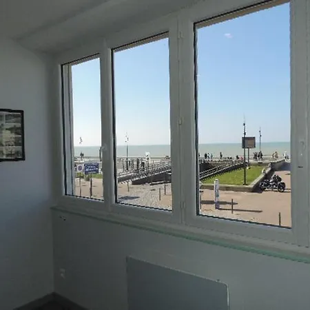 Esplanade Front De 113 1er Etage Lit Fait Wifi Taxe De Sejour Incluse * Le Treport
